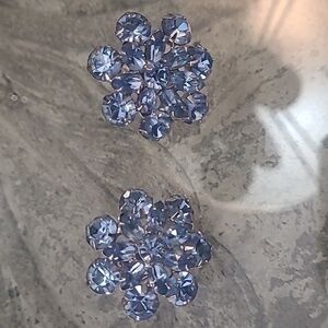 VINTAGE WOMEN'S BLUE TOPAZ RHINESTONE EARRINGS